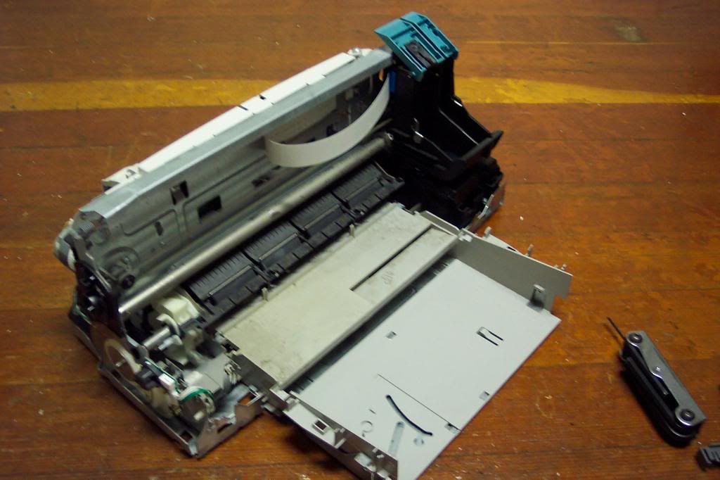 The Breaking Yard: Hewlett-Packard DeskJet 712c printer